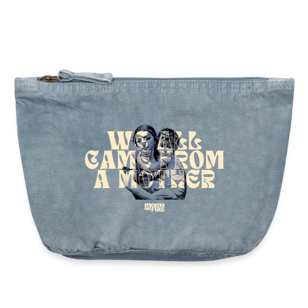 Reißverschluss-Täschchen „we all came from a mother“ - vintage light blue